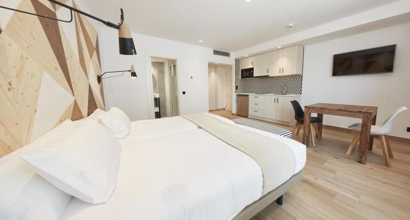 Apartahotel Dos Rios Аинса-Собрарбе Экстерьер фото